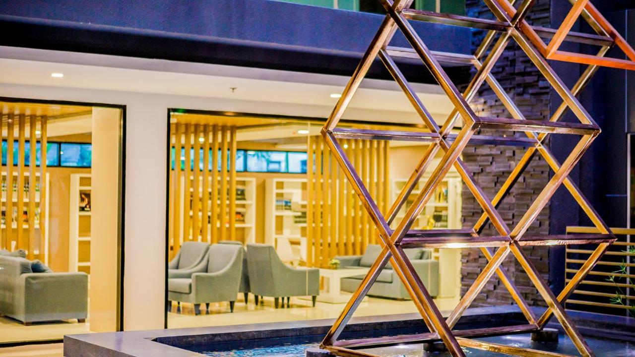The Star Hill Condo Luxury Suites Chiang Mai Exterior foto
